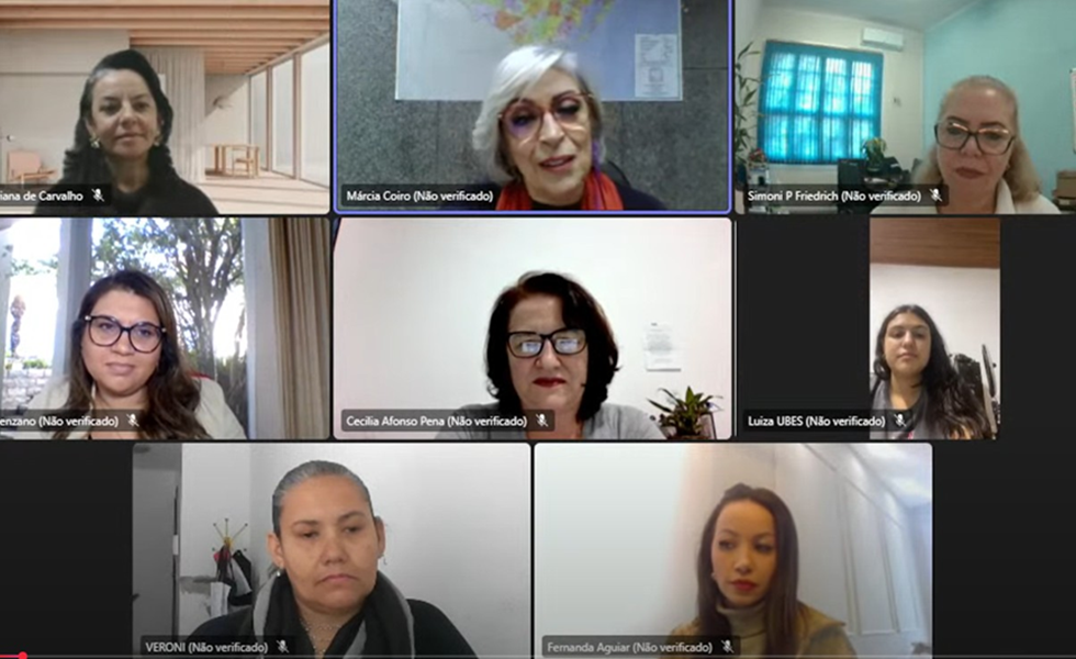 CEEd/RS debate regulação do uso de dispositivos móveis nas escolas